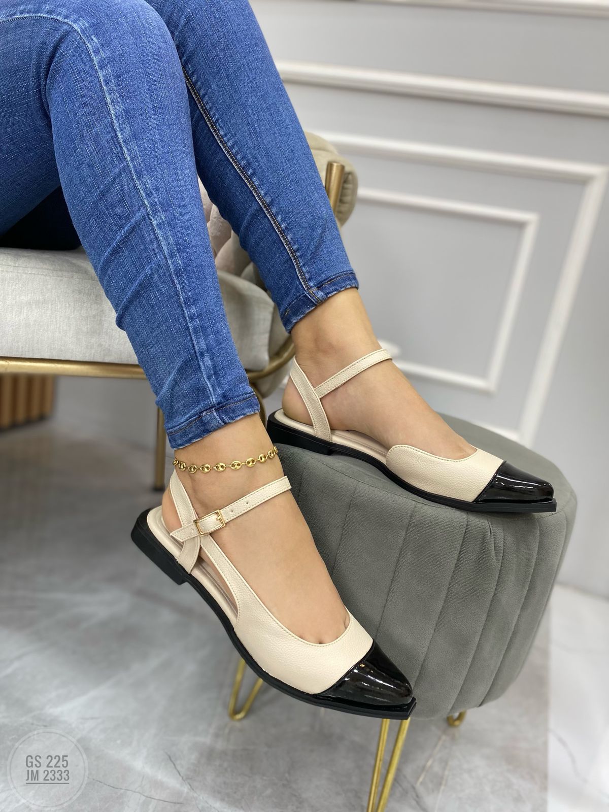 FLAT MARIANA BEIGE X NEGRO